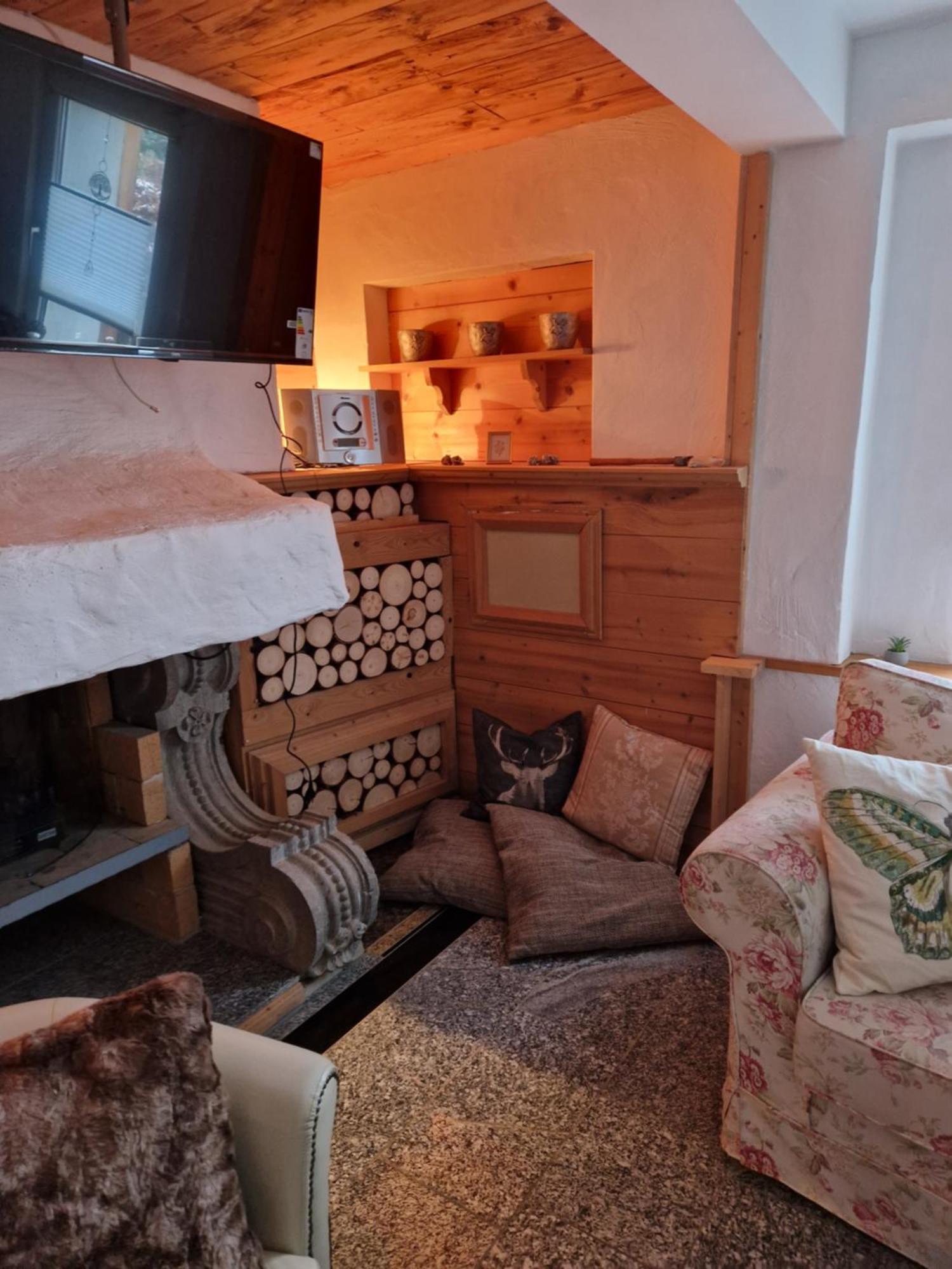 Ferienhaus Eifelgluehen 蒙绍 外观 照片