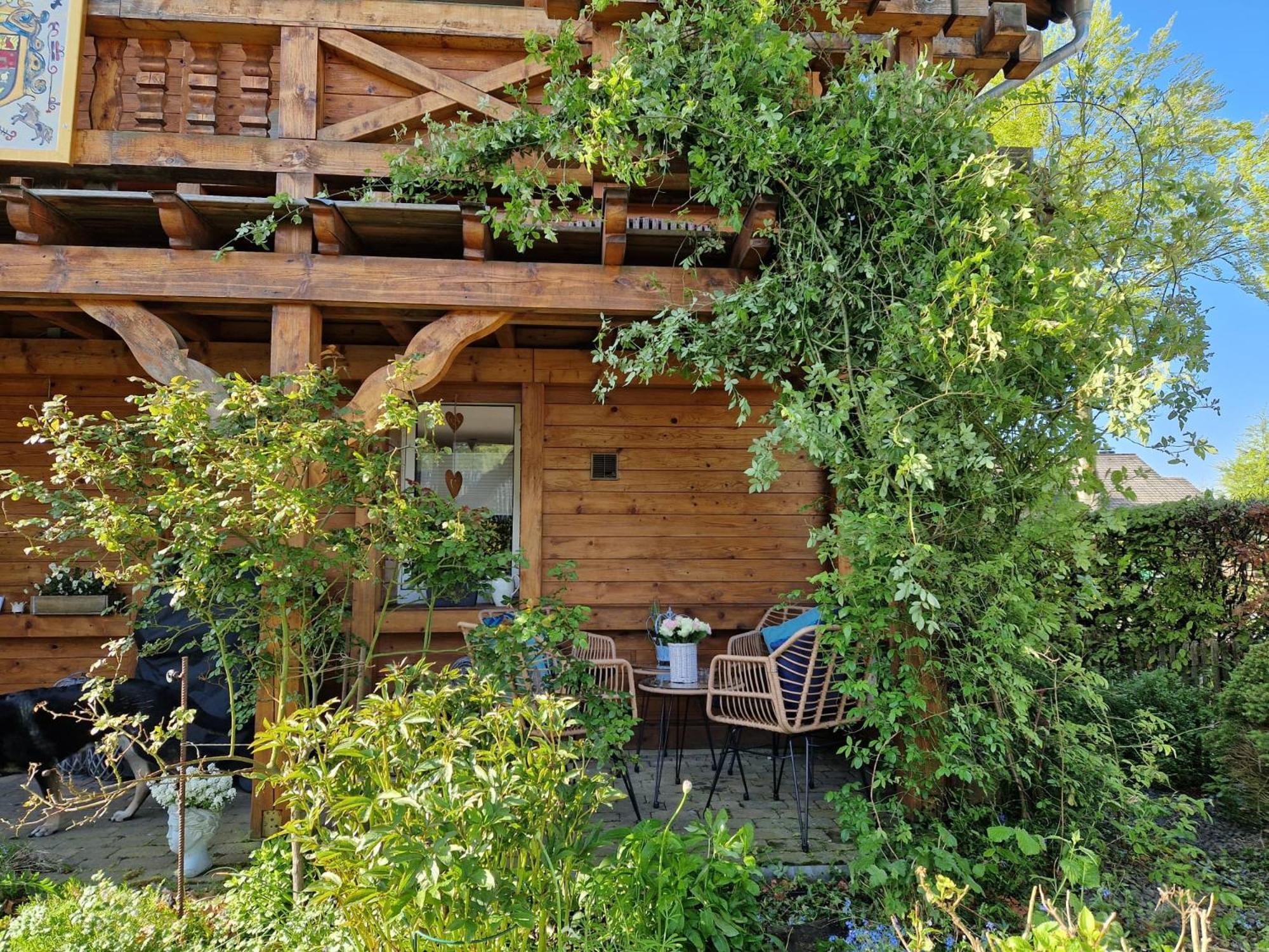 Ferienhaus Eifelgluehen 蒙绍 外观 照片